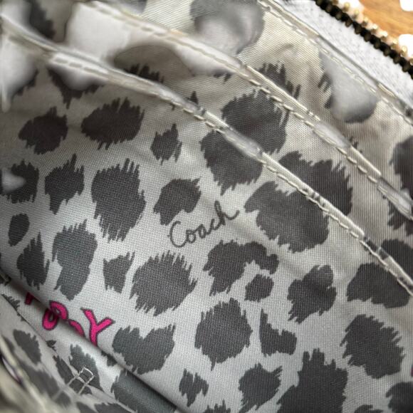 Coach Poppy Wristlet black pebbled & patent leather purse wallet clutch top zip - Picture 9 of 11